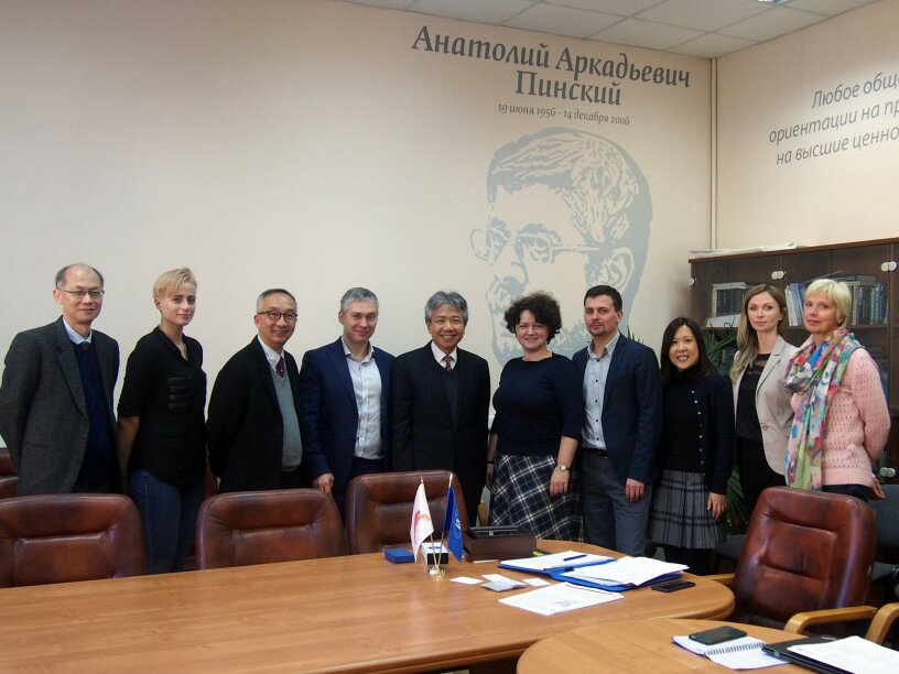 A workshop of cooperation is organised for exchanges of EdUHK representatives and the senior management of National Research University Higher School of Economics.