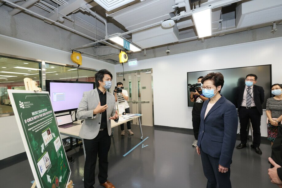 Dr Leung Chi-hin, Assistant Professor at the Department of Cultural & Creative Arts (CCA), presents his EdTech invention “Grid Notation” which makes music learning fun