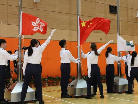 教大於每周一和特別日子，包括元旦、香港特區成立紀念日、國慶日以及開學日，均會舉行升旗儀式