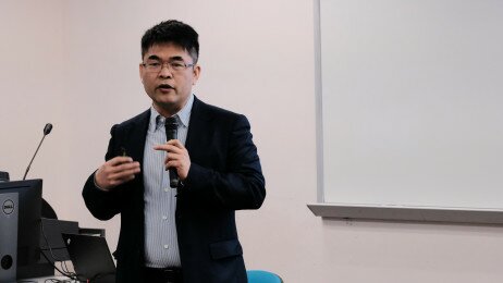 北京师范大学数字经济与管理系教授、财经素养教育研究中心主任苏凇教授