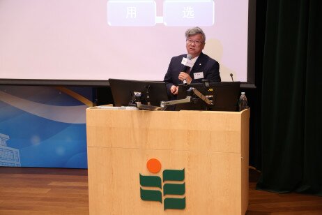 華東師範大學課程與教學研究所所長崔允漷教授發表演講